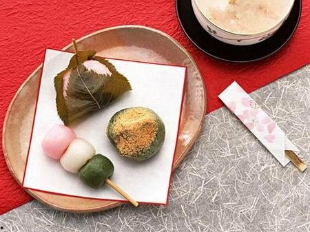 成人糕点制作过程视频,从原料准备到成品呈现的全程解析