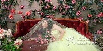 成人婚纱服装图片欣赏视频,成人婚纱服装图片欣赏视频精选