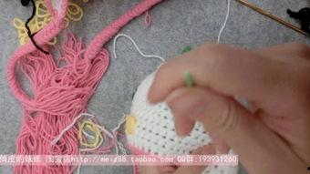 成人绒帽钩织视频教程,跟随视频学习制作温暖冬季必备单品